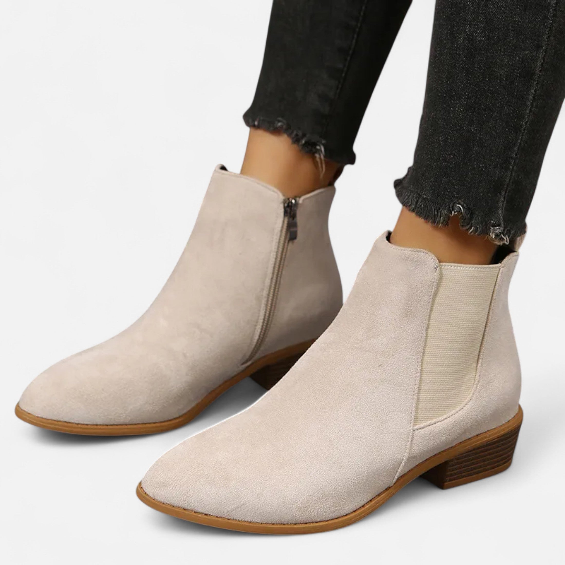 Darvelle | Women's Mid-Heel Chelsea Boots in Suede