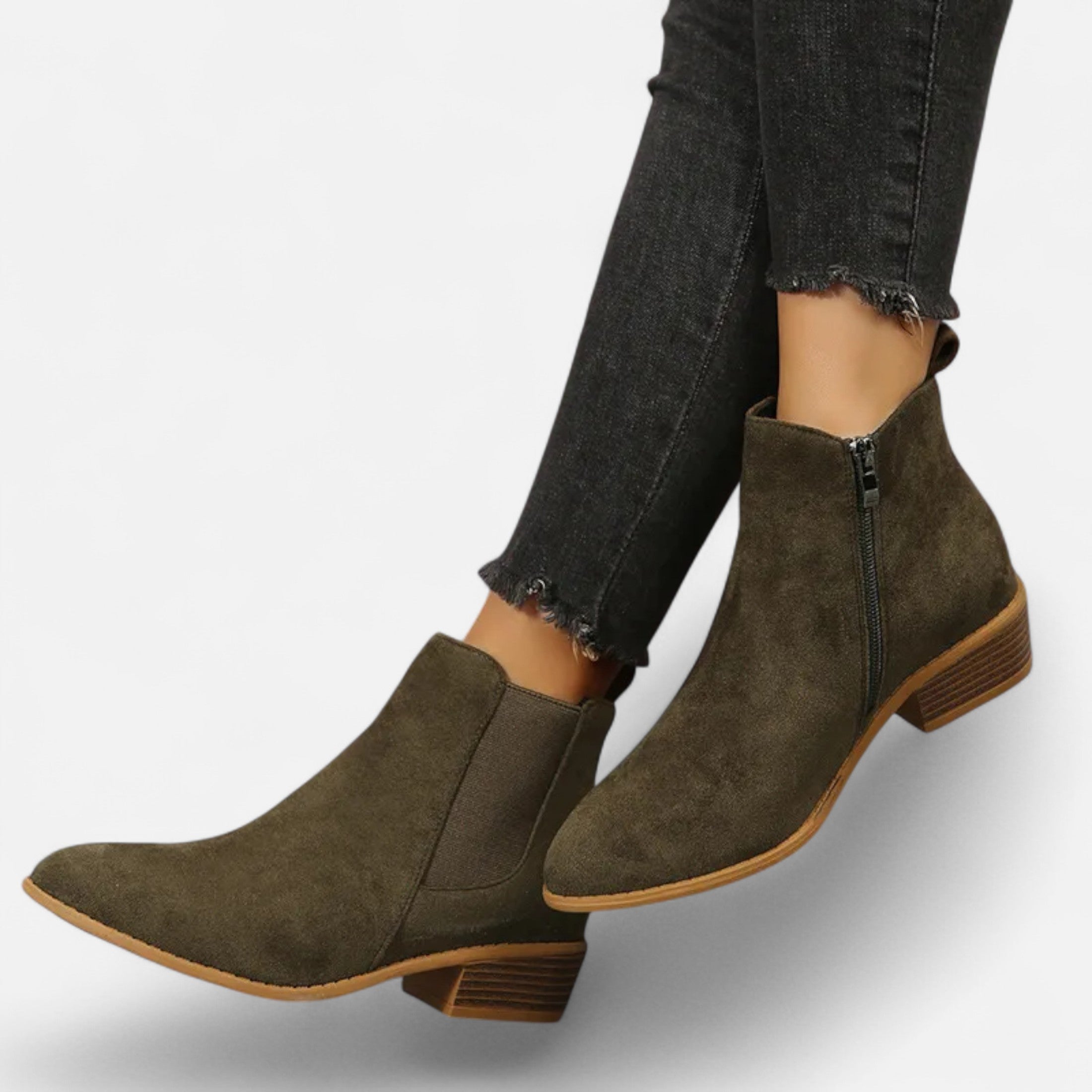 Darvelle | Women's Mid-Heel Chelsea Boots in Suede