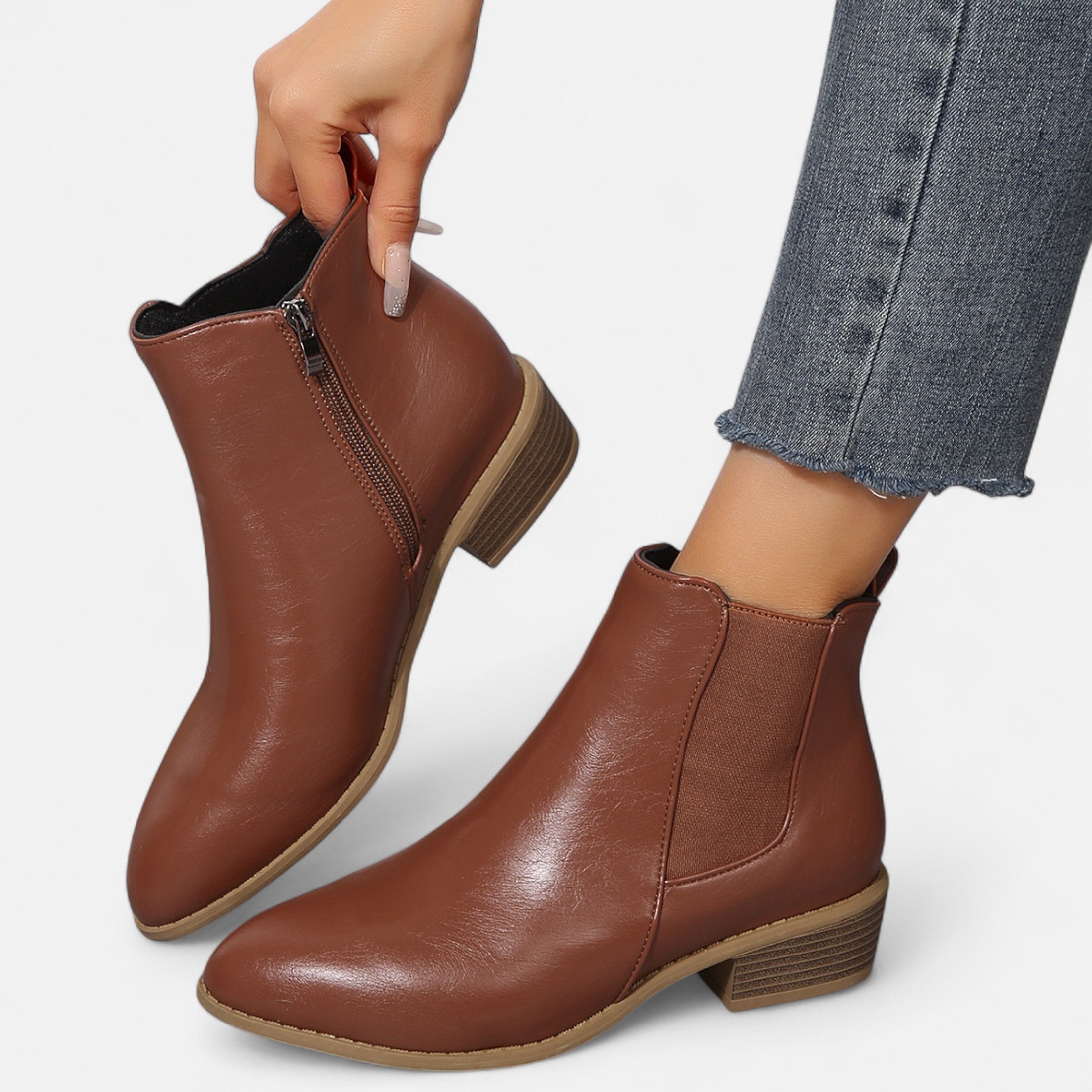 Darvelle | Women's Mid-Heel Chelsea Boots in Suede